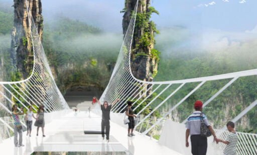 Kineserne bygger 380 meter lang hengebru av glass