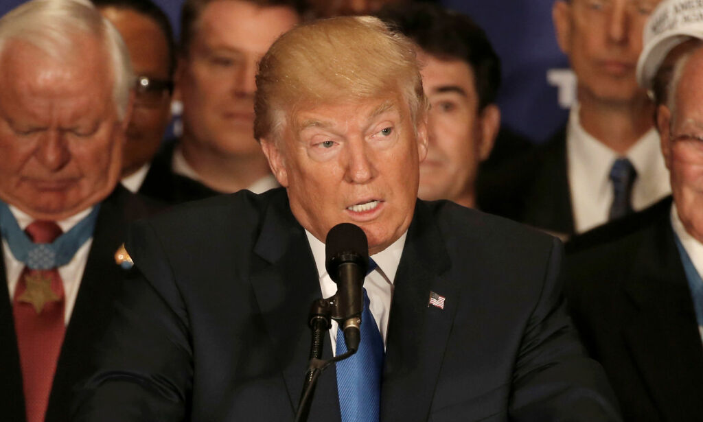 Donald Trump: - President Barack Obama ble født i USA. Punktum!