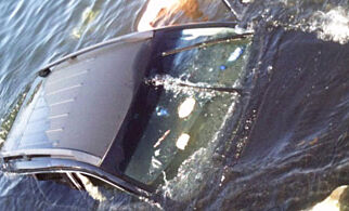 Plutselig ble bilen en «SUV-marine»