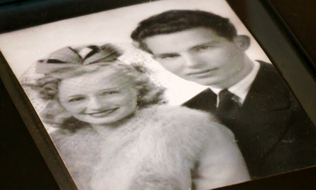Leonard (95) og Hazel (93) var gift i 74 år. Forrige uke døde de med ti timers mellomrom