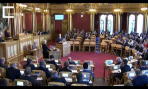 Se Støre slakte statsbudsjettet foran Siv Jensen