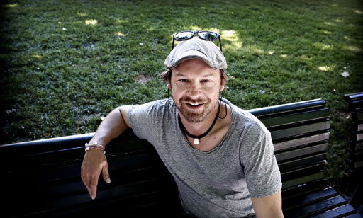 Petter Nyquist lærer dattera (4) om nestekjærlighet: «Det er soveposer til de på gata»