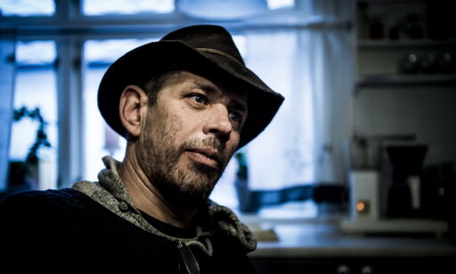 20160118 Odda: Leif Einar Lothe og samboer Randi Sørum hjemme i Odda. Lothepus, kjendis-farmen. Fjorden Cowboys, Katt Hund Foto: Lars Eivind Bones / Dagbladet