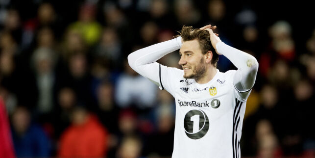 Bendtner benket mot Sandefjord: - Som å benke Zlatan