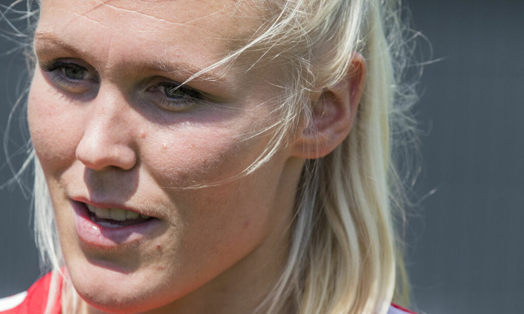 Landslagsspiller Maria sluttet med fotball: - Jeg sto der med tårer i øynene