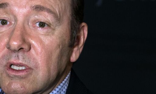 Kevin Spacey erklærer at han er homofil etter anklager om seksuell trakassering