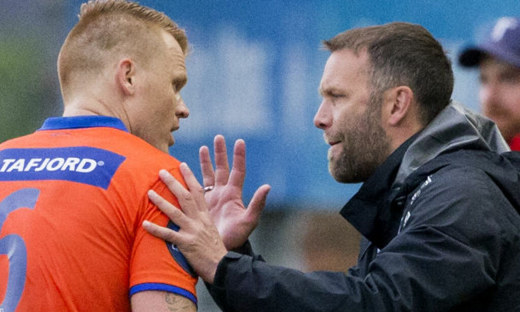 Riise krever AaFK-trenerens avgang: - Det er en skandale at de rykker ned