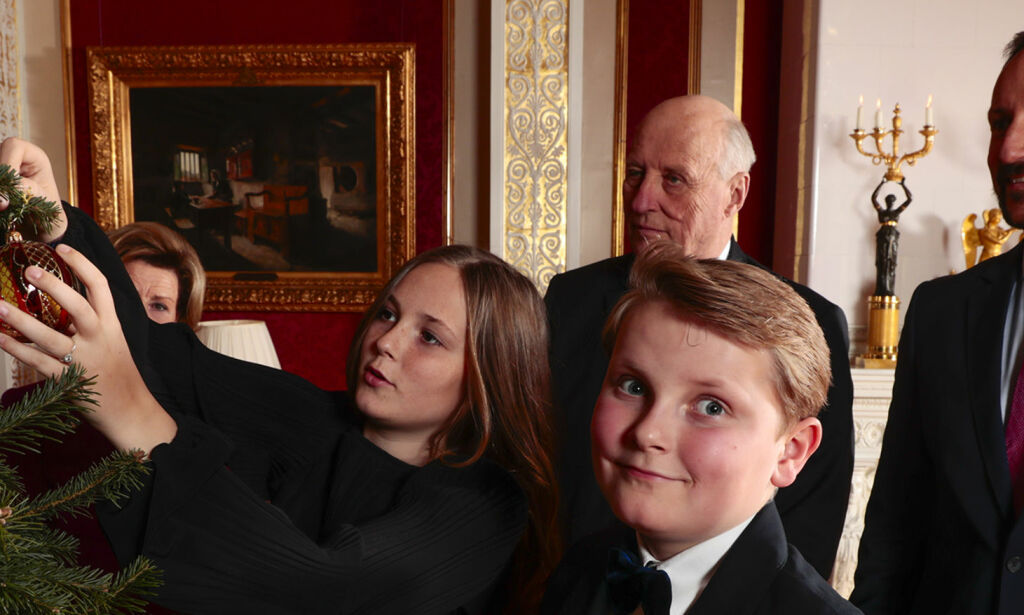 Kongefamilien med splitter nye julebilder