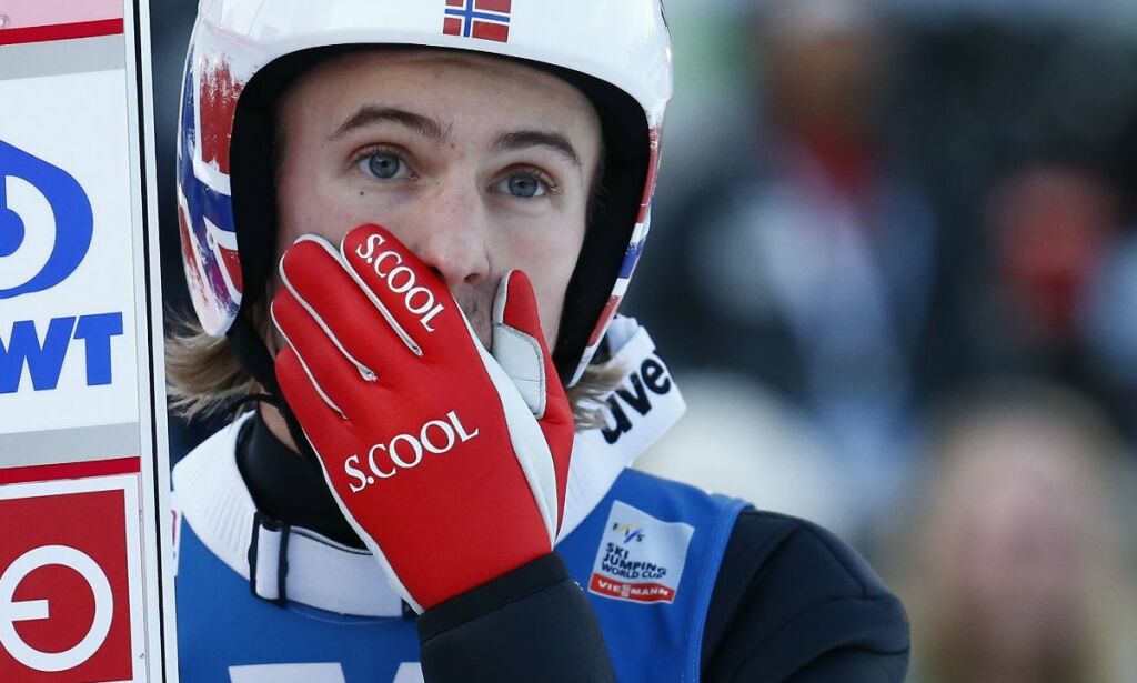De norske OL-heltene disket for feil på hoppdressene