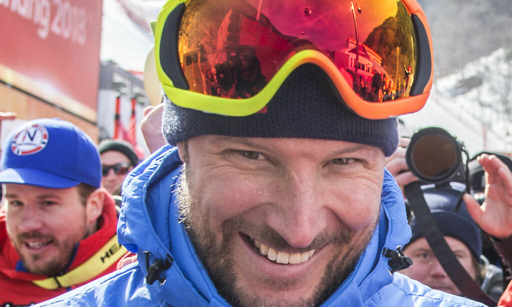 På spørsmål om han nå var komplett, ga Svindal en journalisten svar på tiltale