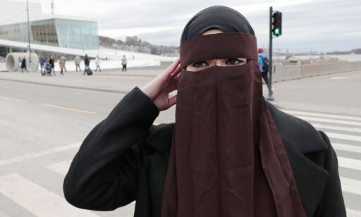 Flertall for nasjonalt forbud mot burka og niqab i skolen