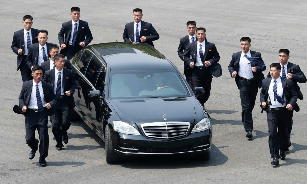 Kim Jong-un ble passet på av «verdens mest omtalte venner»