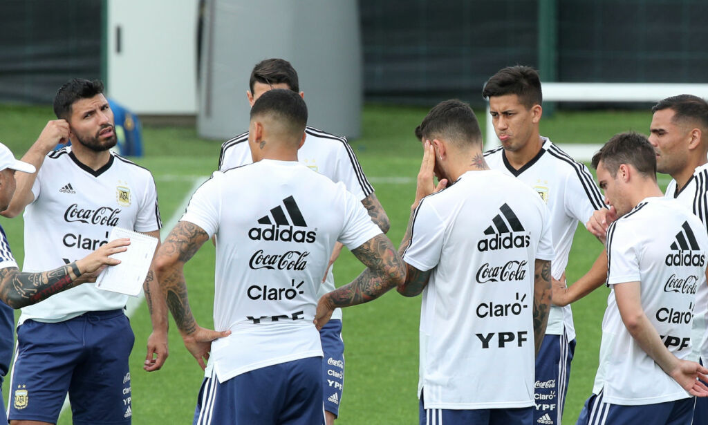 Argentina tar med over tre tonn mat til fotball-VM