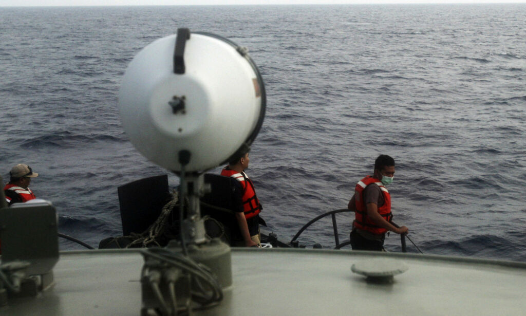 Svart boks funnet etter flystyrt i Indonesia