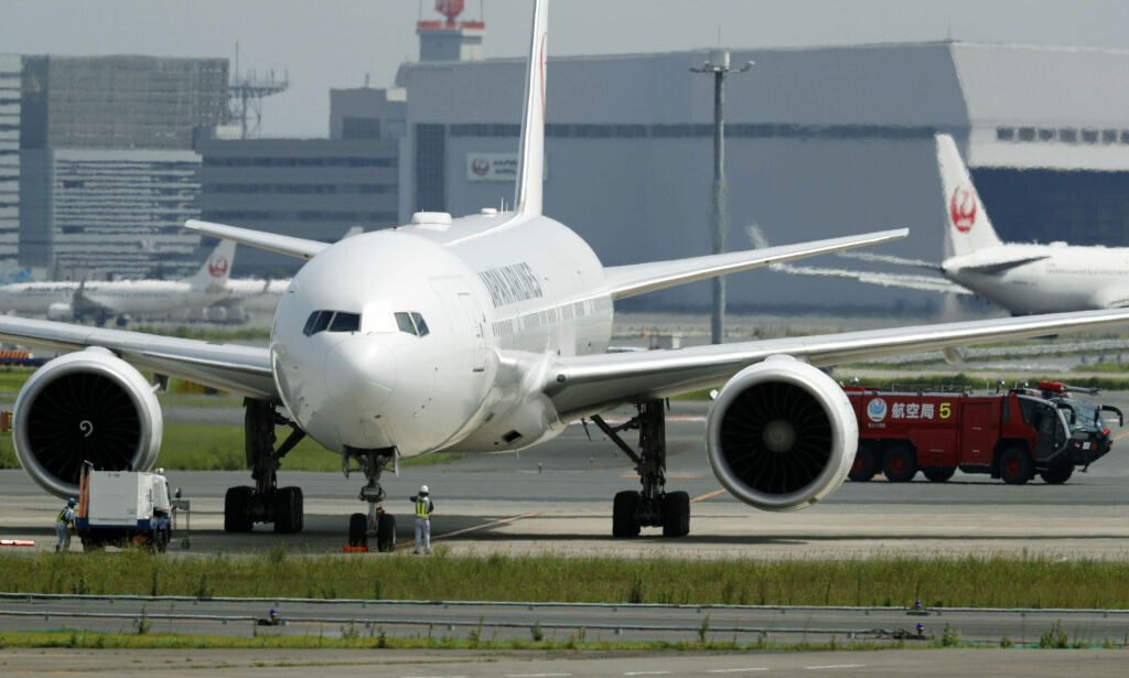 Pilot fikk akutt flyskrekk - fikk sparken. Nå kan han smile igjen