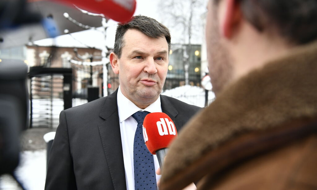 Klappjakt på Wara-plager - fikk hvitt pulver i posten